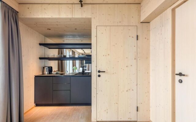 Numa Vienna Wood