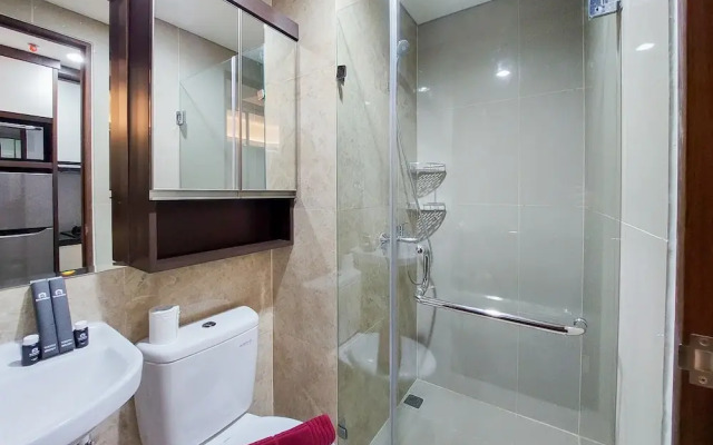 Fancy And Nice Studio At Transpark Bintaro Apartment