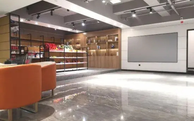 Taku E-sports Hotel (Gongyi Xinhua Road)