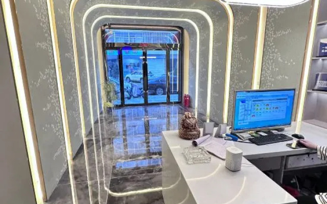 Fanshi Apple Fashion Hotel