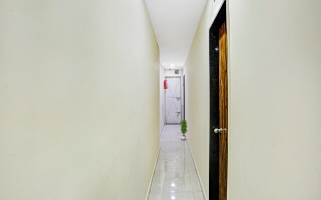 OYO 92129 Hotel S K Palace