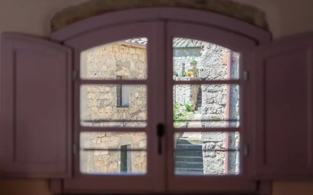 Mensano Old Town Apartment