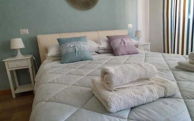 G-Home Rooms And Suites