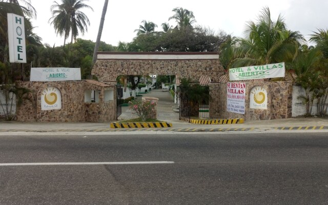 Piedras de Sol Acapulco Diamante Villas & Hotel