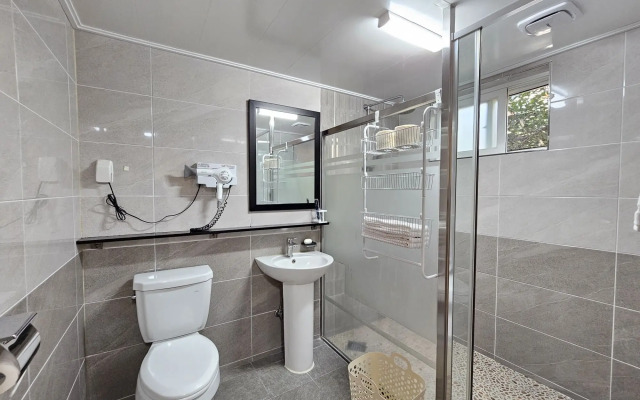 Old Man and Sea Pension