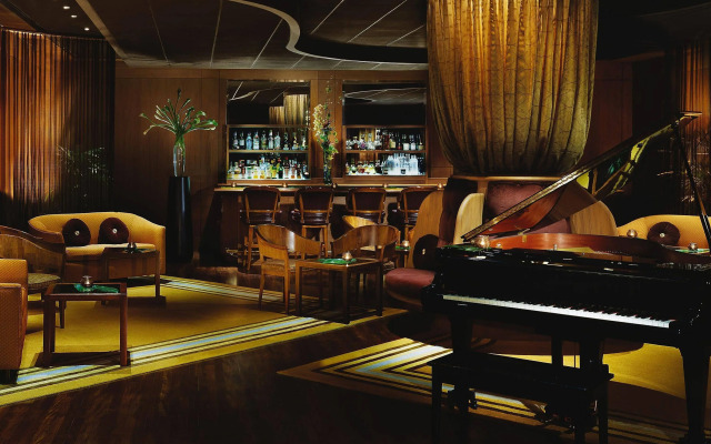 Halekulani Hotel