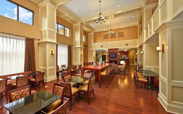 Hampton Inn & Suites Sevierville @ Stadium Drive