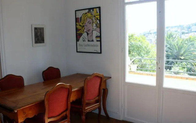 Happyfew - La Charmante