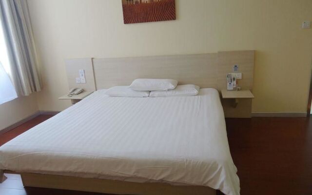 Hanting Express Hotel Taizhou Wanda Square