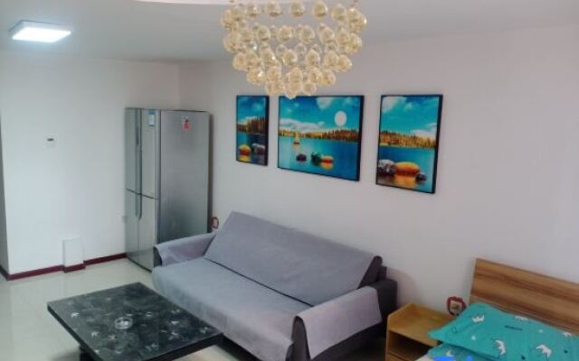 Yinfeng Daily Rental Apartment (Daqing Xinmart Branch)