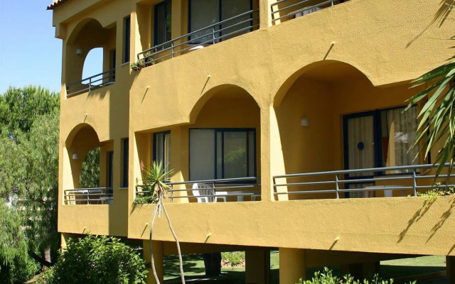 Rio Apartments