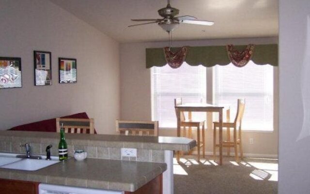 Creekside Inn & Resort