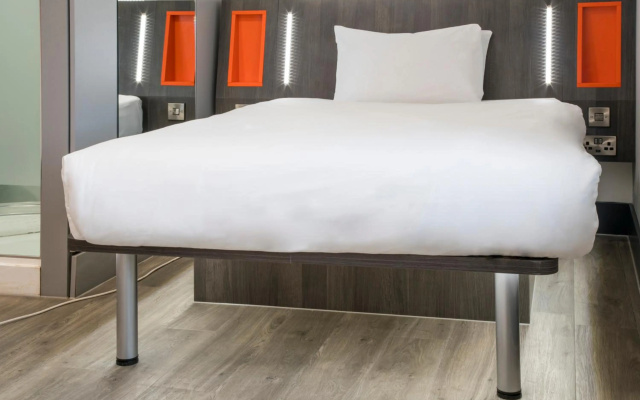 easyHotel Reading