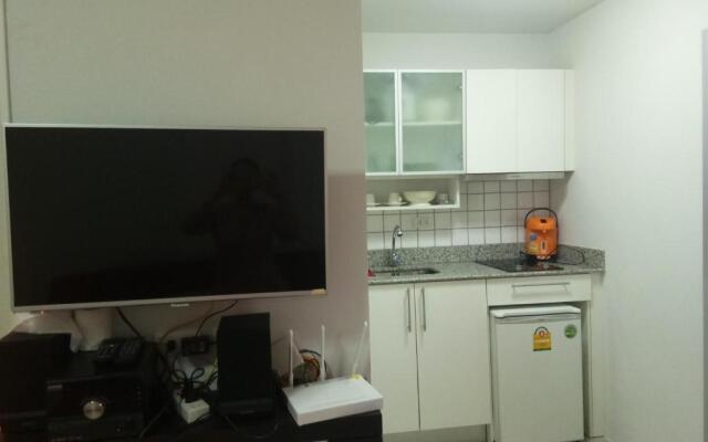 Grand Beach CondoB35 by malai