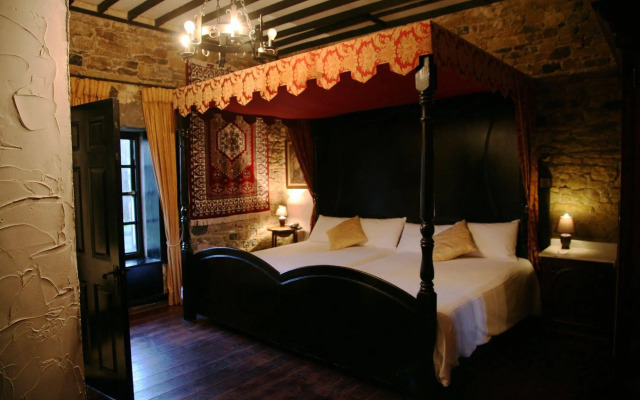 Kinnitty Castle Hotel