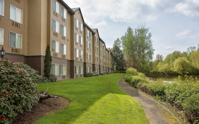 Radisson Hotel Portland Airport