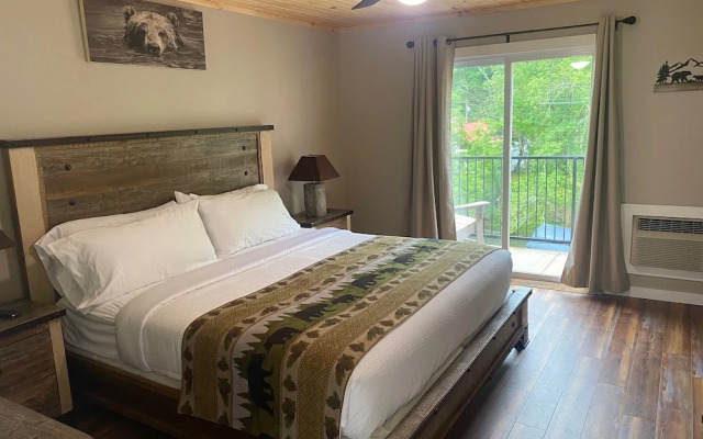 The Carter Lodge On The River