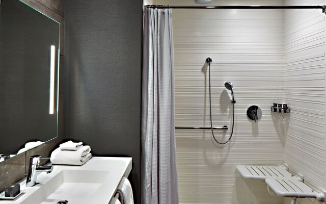 AC Hotel by Marriott Columbus Dublin