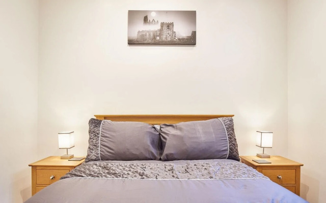 Host Stay Knight Retreat
