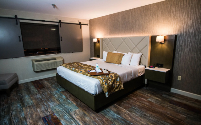 Holiday Inn