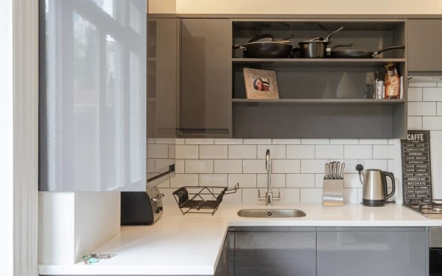 1br Modern Home W/Garden in West Kensington