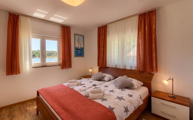 Stunning Apartment in Medulin With 1 Bedrooms and Wifi