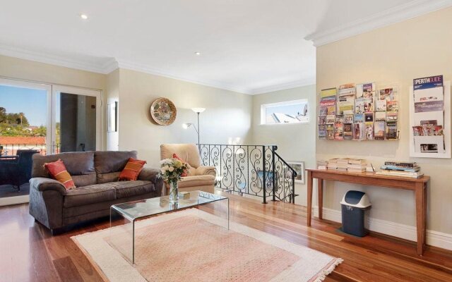 Sorrento Beach Bed & Breakfast