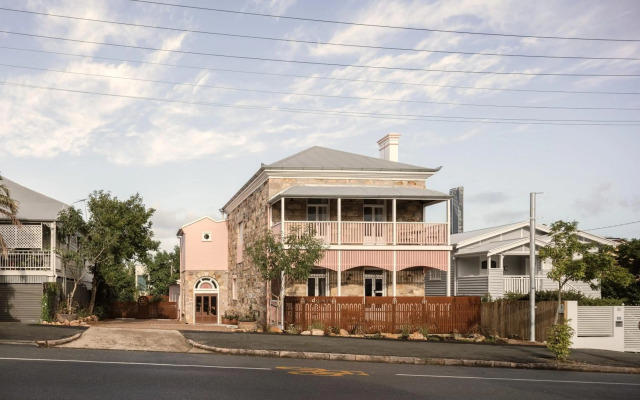 Miss Midgley's - Drawing Room