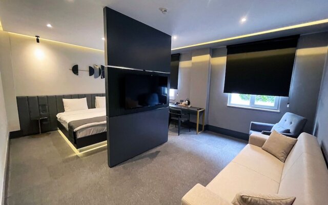 Mellday Hotel
