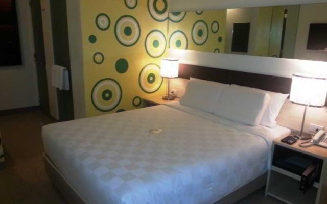 Go Hotels Otis-Manila – Multi-Use Hotel