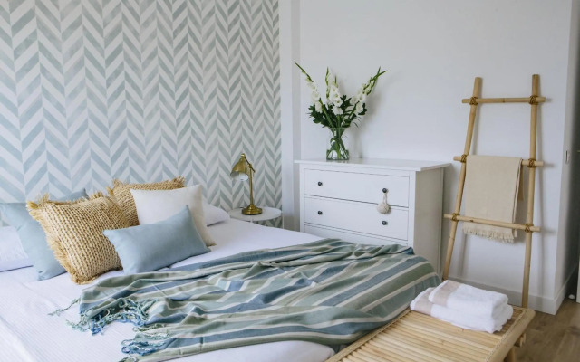 Stylish City Apartment