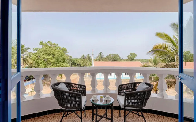 Azalea By Stone Wood Carmona