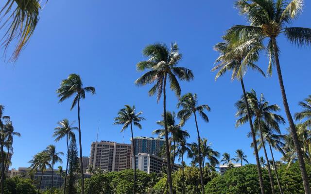Waikiki Heritage Hotel
