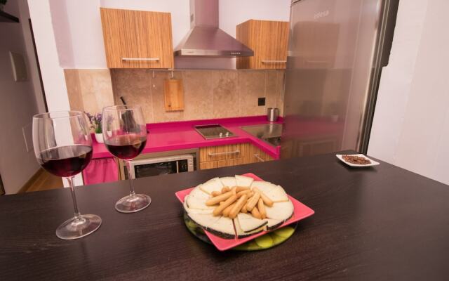 Amazing Modern Studio by La Recepcion