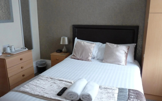 Hilbre Hotel