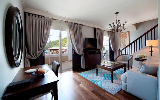 Angels Peninsula Hotel