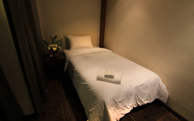 Inn residence serviced suites