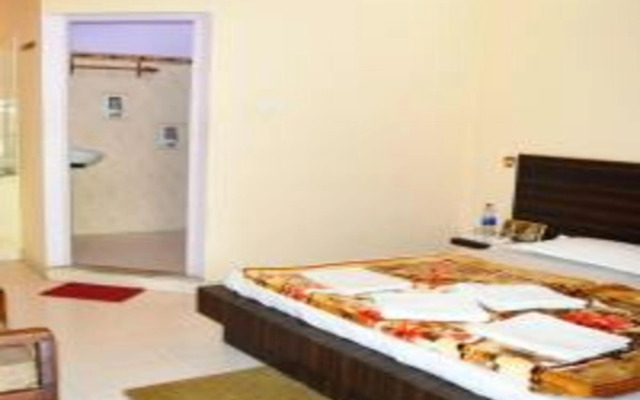 Hotel Goverdhan Tourist Complex