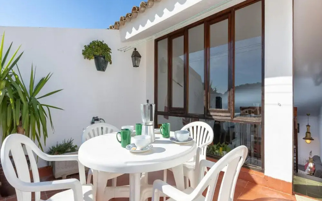 3-bedroom Villa With Pool and Parking