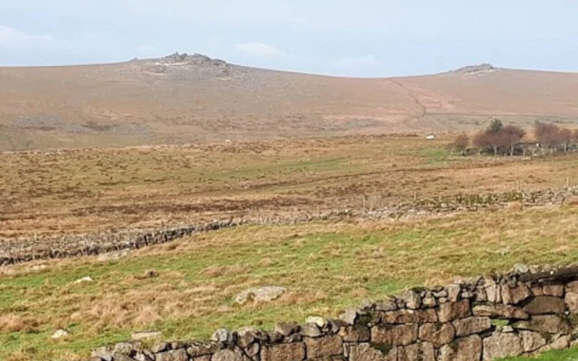 Dartmoor Barn on North Hessary Tor