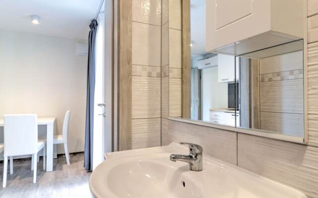 Alluring Mobile Home in Banjole With Swimming Pool