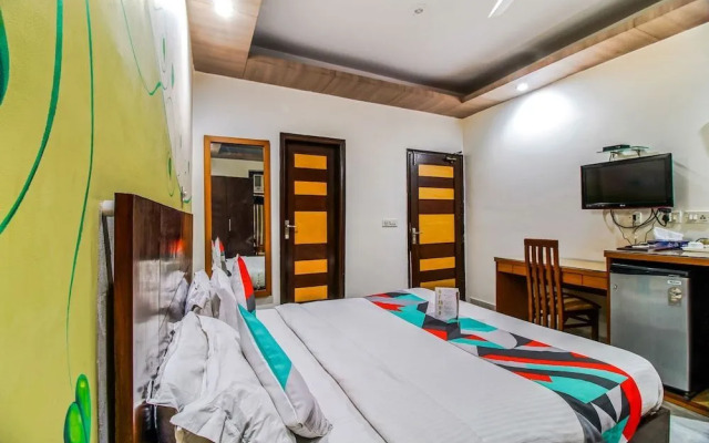 FabHotel Anand Villa
