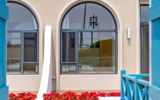Mediterranean Romantic Seaview Holiday Guesthouse by the Blue Shore (Xinghai Square Branch) – Outside – Dalian