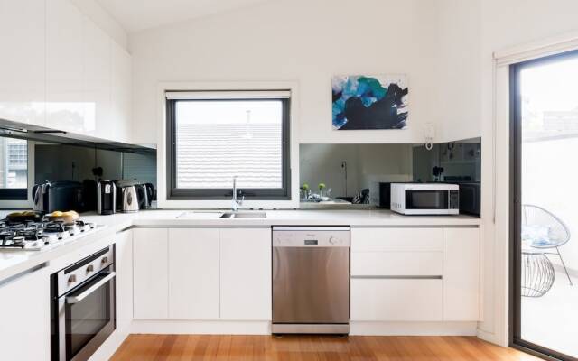 Centrepoint Units Ivanhoe