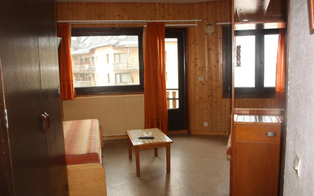 Apartamentos Pie de Pistas MIKKA 3000