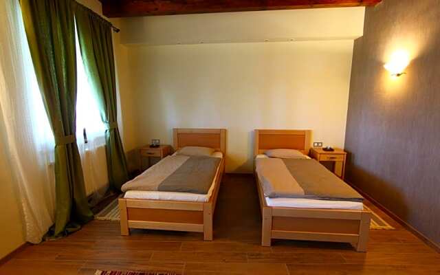 Bibic Nature Lodge