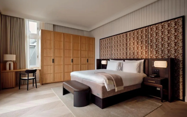 The Florentin by Althoff Collection