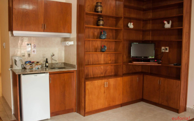 Le Moustier Suites