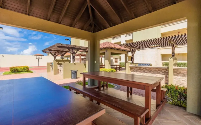 Fantastic 1BR Condo w Amazing Views Amenities