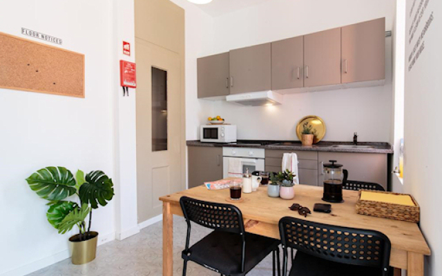 The Indy House - Rooms and Apartments